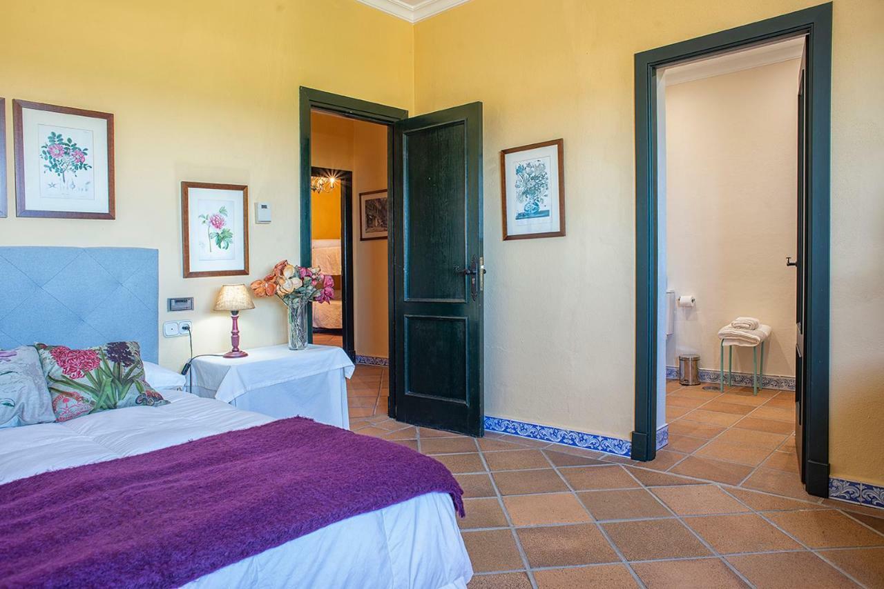 Villa Cortijo con piscina a 30 min de Jerez Arcos de la Frontera Exterior foto
