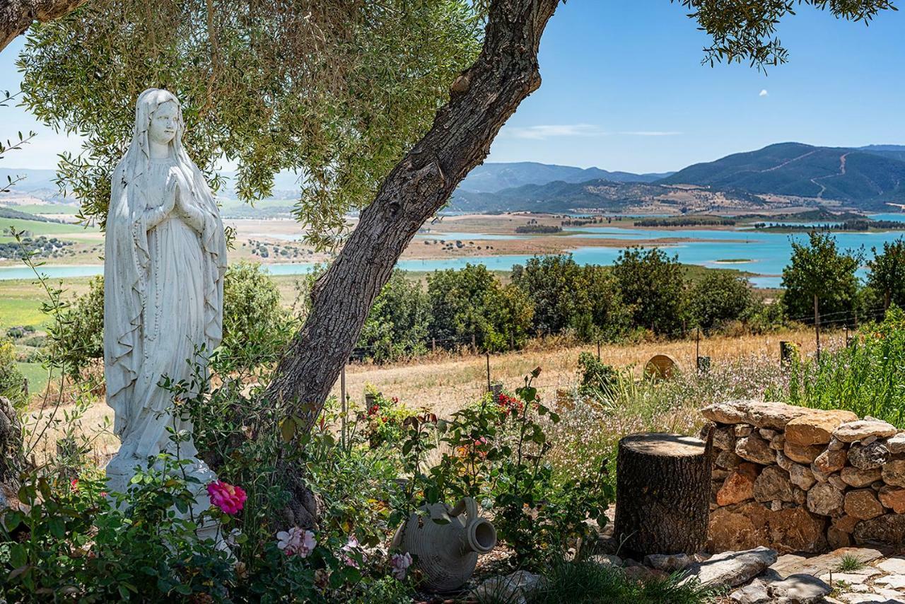 Villa Cortijo con piscina a 30 min de Jerez Arcos de la Frontera Exterior foto